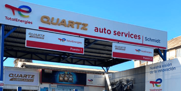 Realiza el cambio de aceite de motor en los Quartz Autos Services, los lubricentros de TotalEnergies